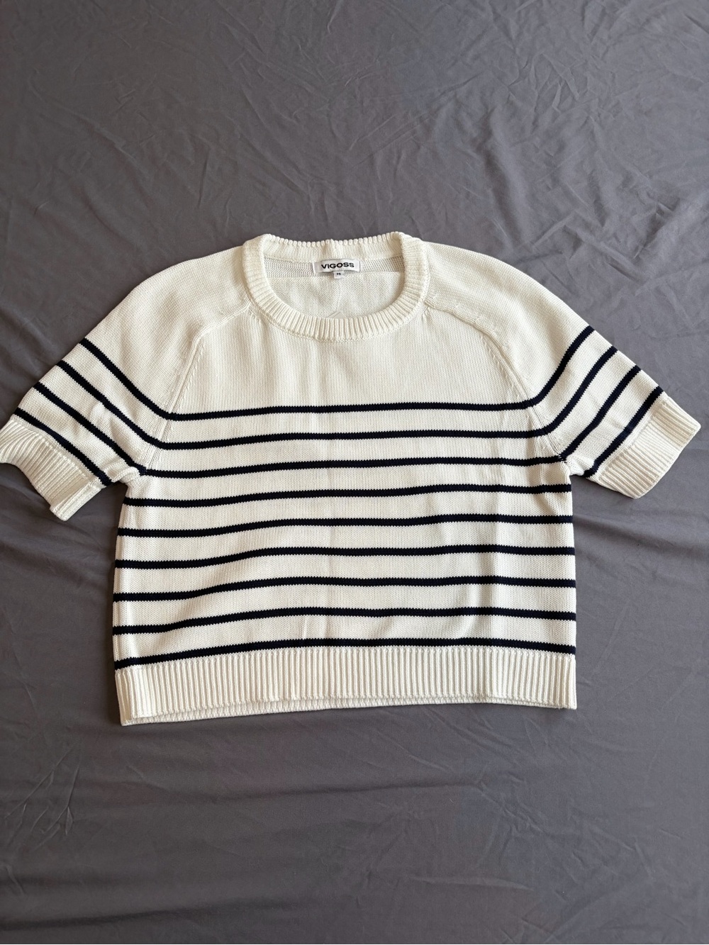 NWT Vigoss Cream Navy Striped Short Sleeve Sweater M